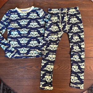 Size Small climate right by cuddl duds